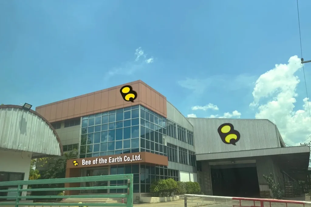 อาคารสำนักงาน Bee of the Earth