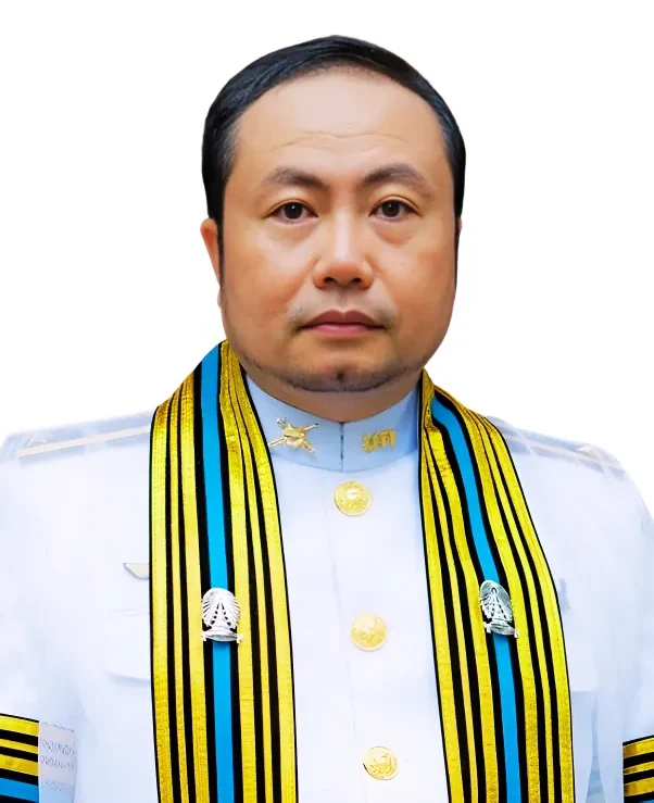 Mr.Taray Phukaothongkum (Chairman of the Board of Directors)